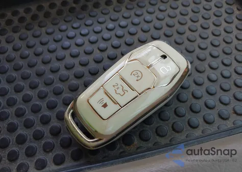 2016 Ford Explorer Limited из США, поврежденный, VIN 1FM5K7F86GGA83100